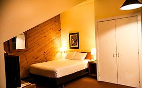 Snowy Owl Inn 3*