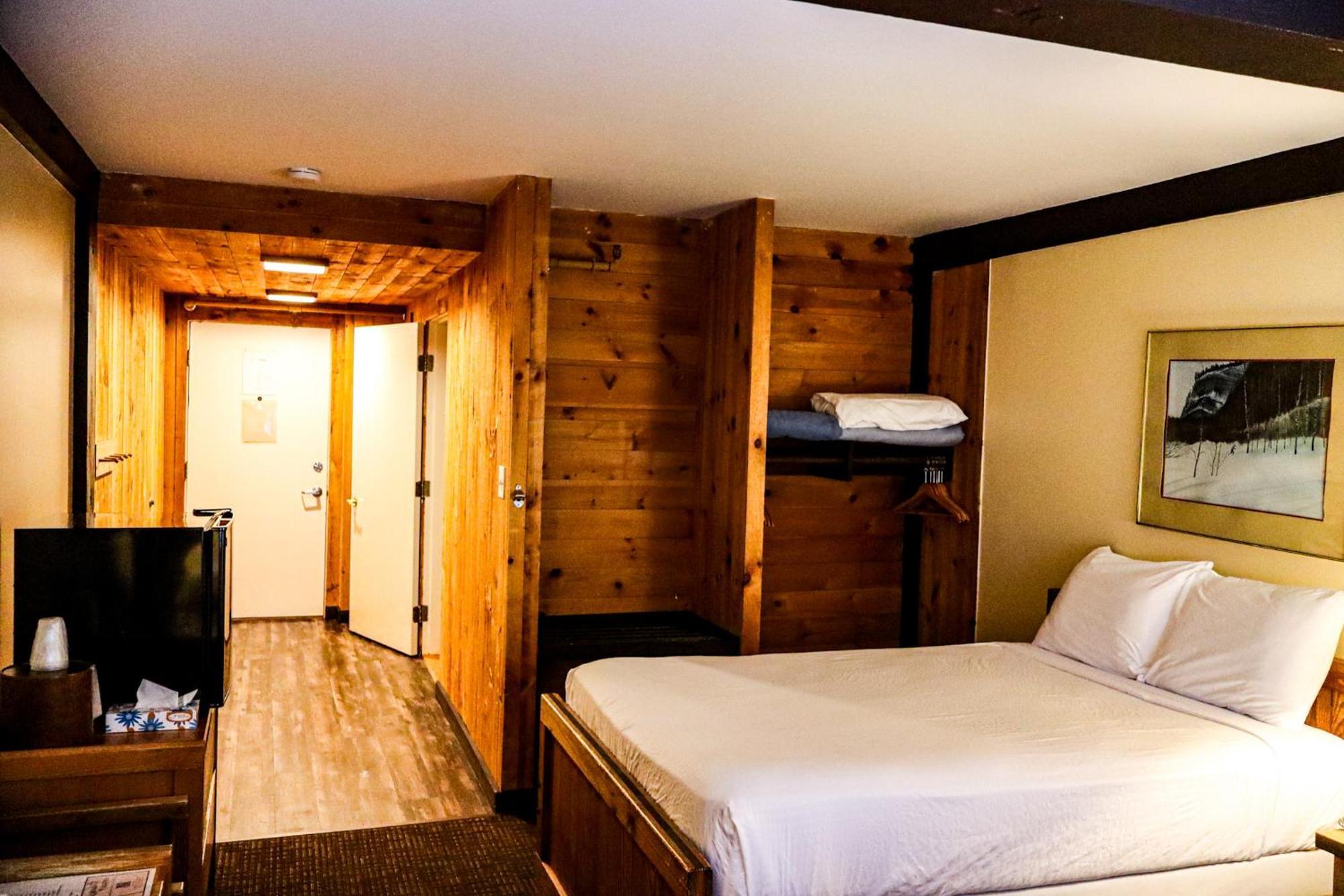 Snowy Owl Inn Waterville Valley Exterior photo